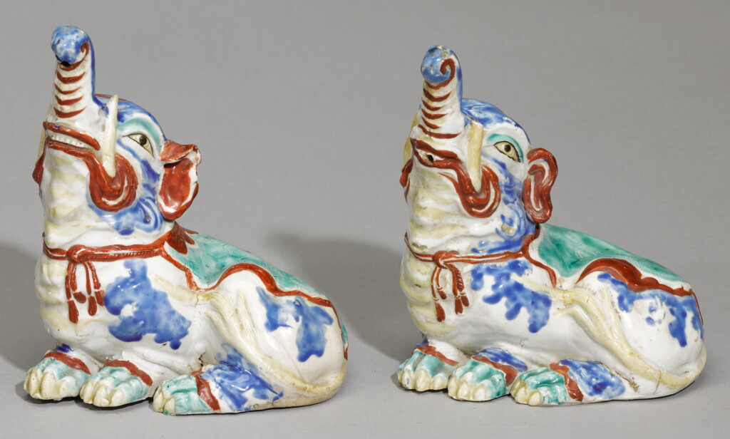 View full screen - View 1 of Lot 80. A PAIR OF FINE AND RARE KAKIEMON ELEPHANTS, EDO PERIOD, LATE 17TH CENTURY.
