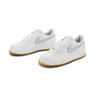 View full screen - View 1 of Lot 8221. Air Force 1 Promo ‘Four Horsemen’, 2004 | 樣品球鞋,2004年.