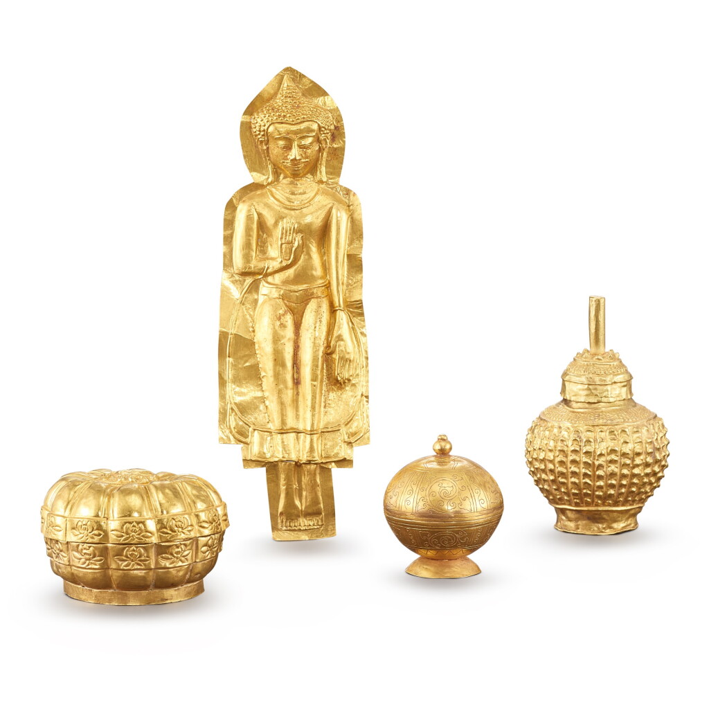 View full screen - View 1 of Lot 3102. A repoussé gold sheet 'Buddha' plaque and three gold repoussé boxes and covers, Southeast Asian, 19th century or earlier 十九世紀或更早 東南亞 金錘鍱佛造像牌一件、及蓋盒三件.