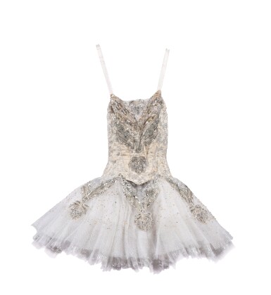 View full screen - View 1 of Lot 102. Tutu pour le ballet Joyaux porté par Mlle Letestu .