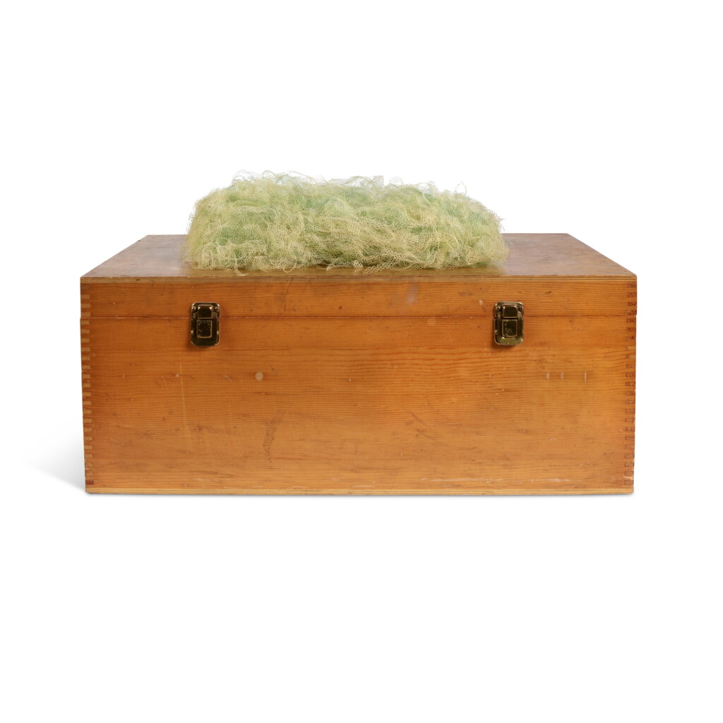 View full screen - View 1 of Lot 729. 7 Objects/69: five works.
