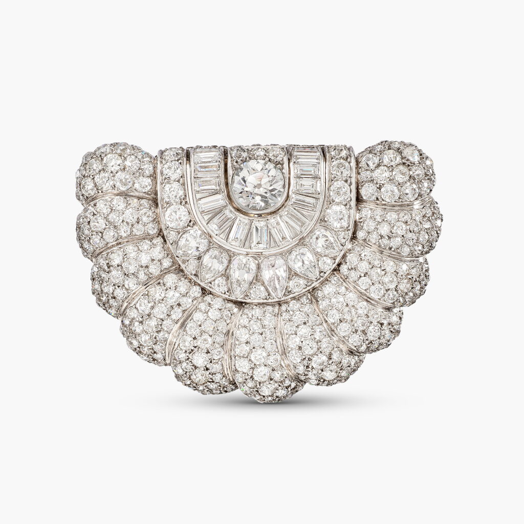View full screen - View 1 of Lot 1753. Retro Diamond Clip Brooch | 復古時期 鑽石 胸針.