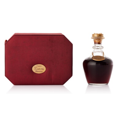 View full screen - View 1 of Lot 659. Hennessy Paradis 40.0 abv NV (1 BT70).