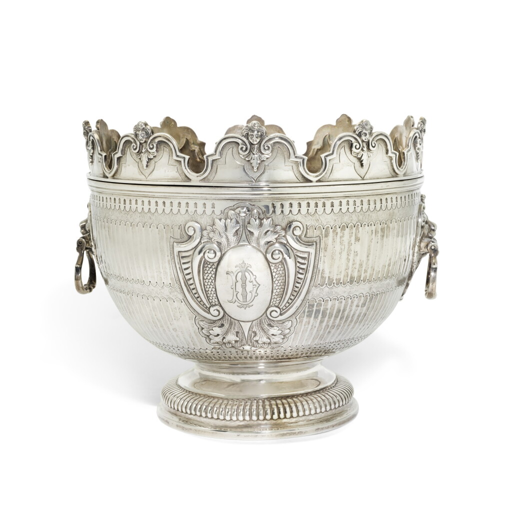 View full screen - View 1 of Lot 114. A Victorian silver punch bowl or Monteith, D. & J. Wellby, London, 1890.