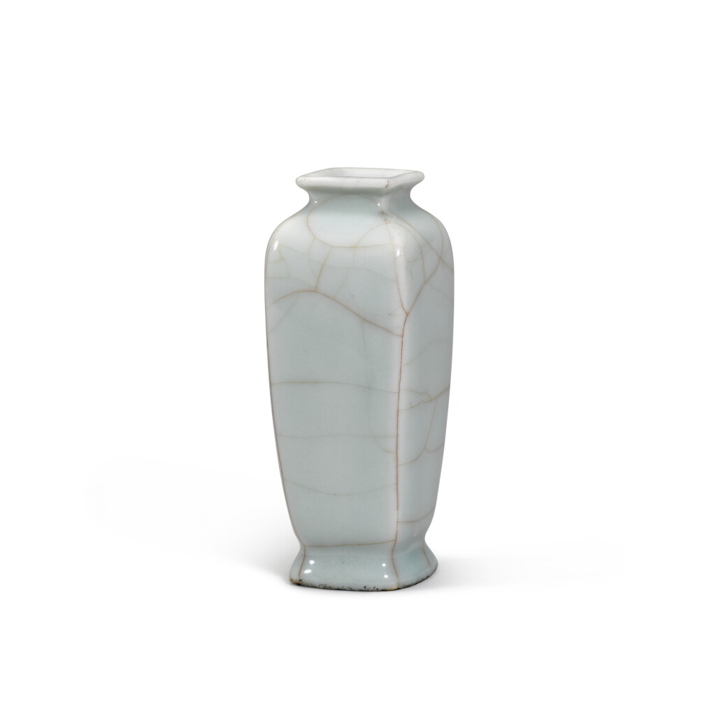 View full screen - View 1 of Lot 146. A guan-type baluster vase, Qing dynasty, 18th century | 清十八世紀 仿官釉小方瓶.
