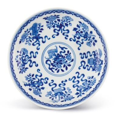 View full screen - View 1 of Lot 451. A FINE BLUE AND WHITE ‘ANBAXIAN’ DISH SEAL MARK AND PERIOD OF QIANLONG | 清乾隆 青花福壽暗八仙盤 《大清乾隆年製》款.