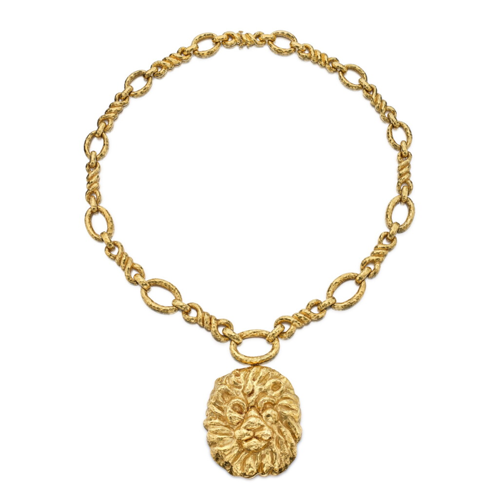 View full screen - View 1 of Lot 439. Gold Sautoir | David Webb | 黃金長項鏈.