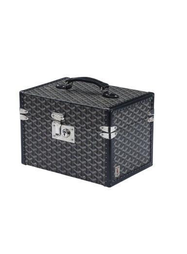 View full screen - View 1 of Lot 433. Goyard, Paris.