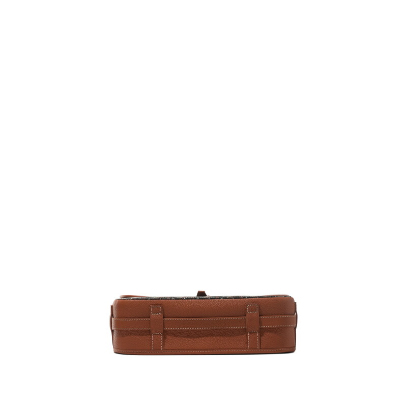 Cover image 0