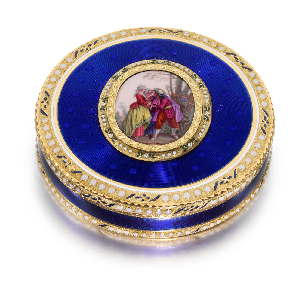 View full screen - View 1 of Lot 13. A gold and enamel bonbonnière, Hanau or Berlin, circa 1790.