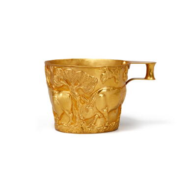 View full screen - View 1 of Lot 119. A Greek 22ct gold replica of the Vaphio cup | Reproduktion eines Vaphio-Bechers, 22 Karat Gold, Griechenland.
