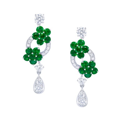 View full screen - View 1 of Lot 142. GRAFF | PAIR OF EMERALD AND DIAMOND EARRINGS.