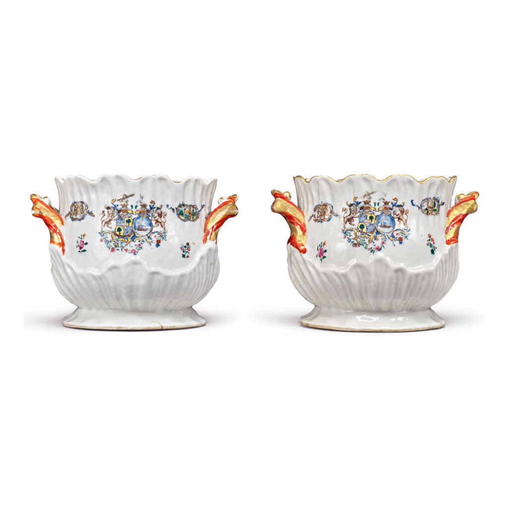 View full screen - View 1 of Lot 1873. A RARE PAIR OF CHINESE EXPORT ARMORIAL ROCOCO-STYLE WINE COOLERS FOR THE DUTCH MARKET, QING DYNASTY, QIANLONG PERIOD, 1767-69 | 清乾隆 1767-69年 粉彩紋章圖洛可可風格酒桶一對.