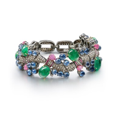 View full screen - View 1 of Lot 2784. Emerald, Diamond and Gem Set Bracelet | 祖母綠 配 鑽石 及 寶石 手鏈.