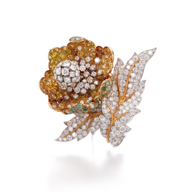 View full screen - View 1 of Lot 610. Diamond brooch.