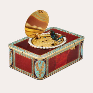View full screen - View 1 of Lot 48. A rare diminutive gold, enamel, and pearl singing bird box, the movement Rochat Freres, Geneva, Circa 1815.