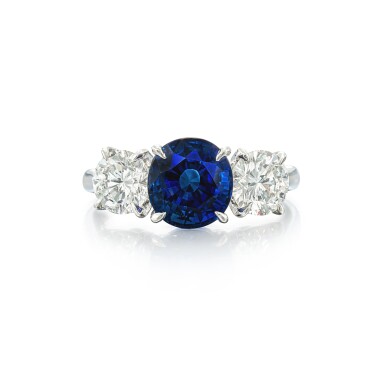 View full screen - View 1 of Lot 1999. Sapphire and Diamond Ring | 海瑞溫斯頓 | 藍寶石 及 鑽石 戒指.