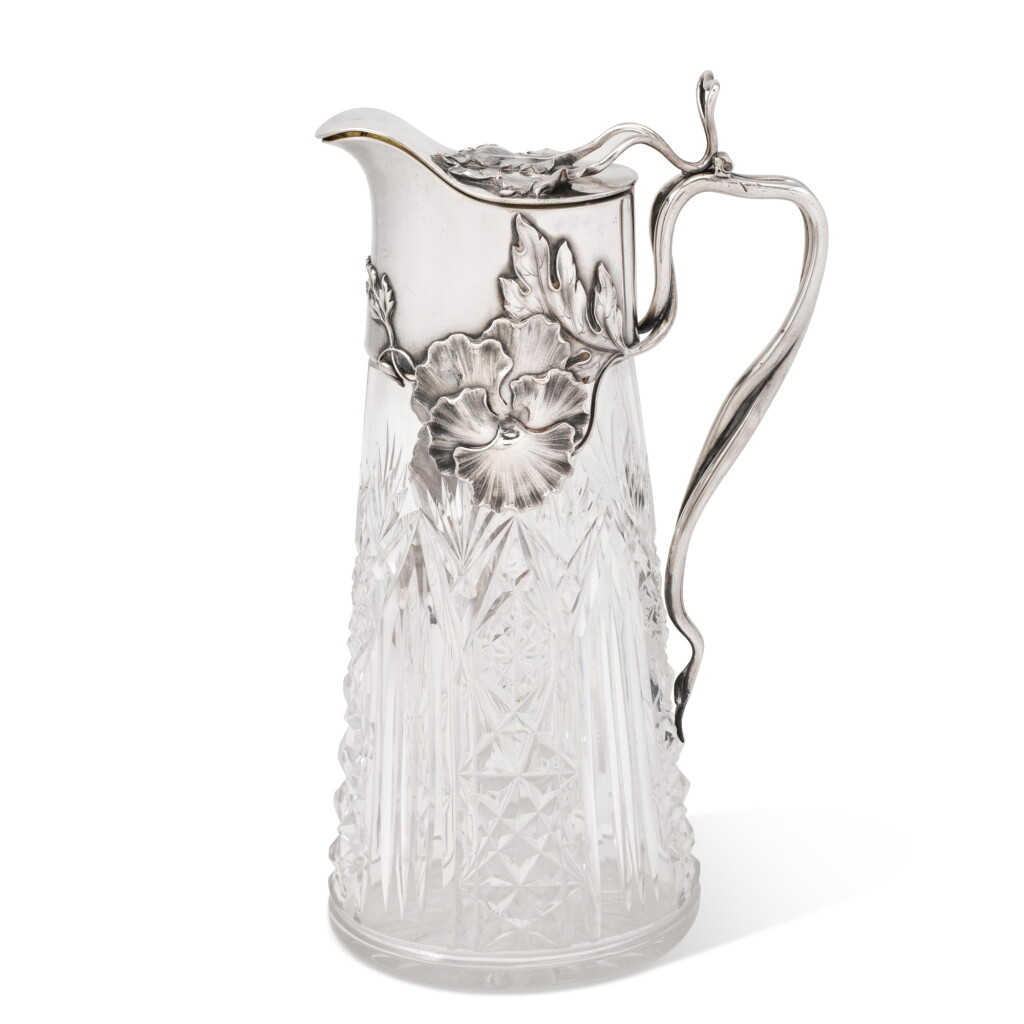 View full screen - View 1 of Lot 256. A Fabergé Art Nouveau silver-mounted cut-glass decanter, Moscow, 1899-1908.