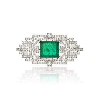 View full screen - View 1 of Lot 911. Emerald and diamond brooch, 1920s and later.