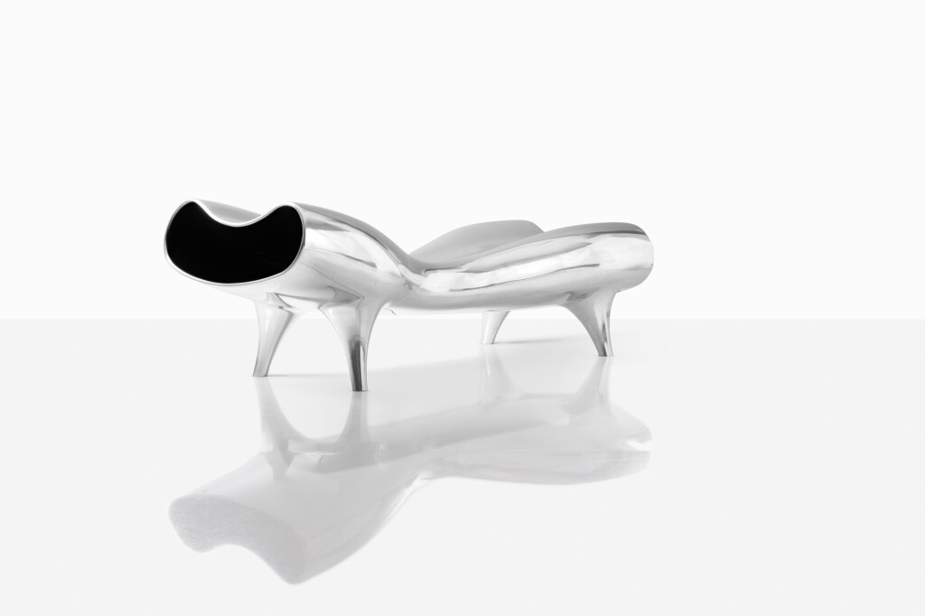 View full screen - View 1 of Lot 79. Orgone stretch lounge noire, pièce unique.