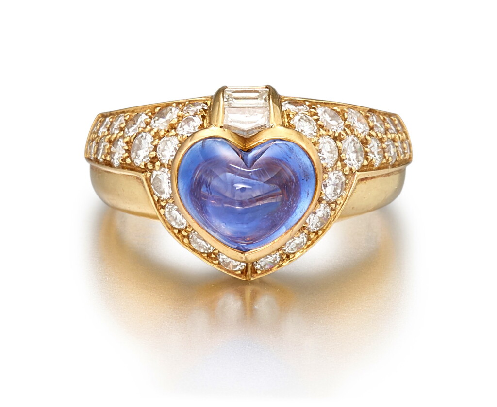 View full screen - View 1 of Lot 1065. BULGARI | SAPPHIRE AND DIAMOND RING | 寶格麗 藍寶石 配 鑽石戒指.