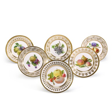 View full screen - View 1 of Lot 127. Six Nymphenburg fruit decorated plates, first quarter 20th century.