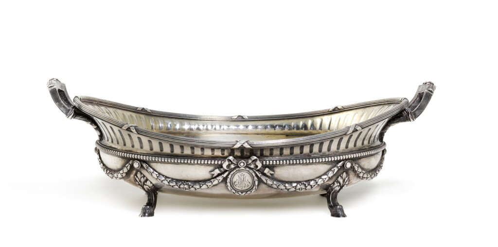 Voir en plein écran - Voir 1 du lot 84. A FABERGÉ SILVER BASKET, WORKMASTER JULIUS RAPPAPORT, ST PETERSBURG, 1899-1908.