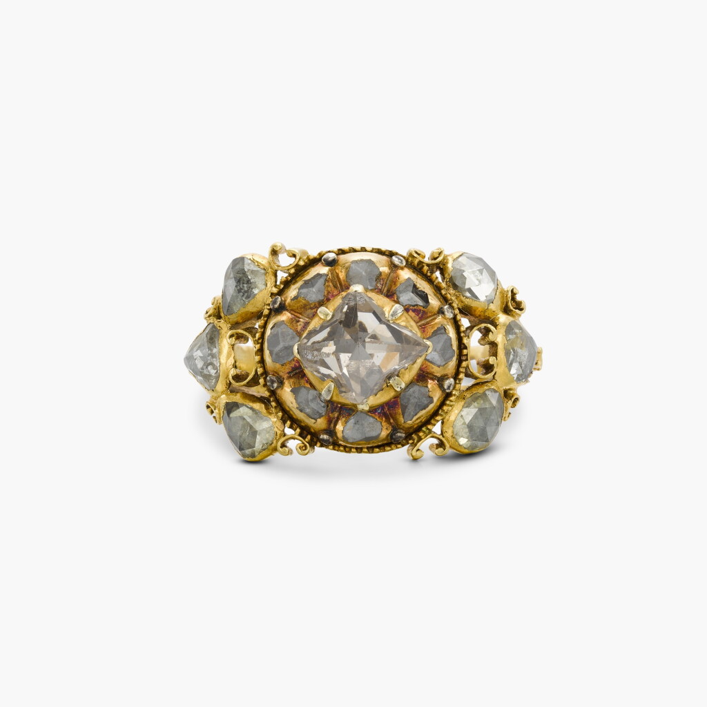 全萤幕检视 - 查看77Diamond and Gold Ring 的1