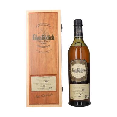 View full screen - View 1 of Lot 5227. Glenfiddich Vintage Reserve 30 Year Old 43.6 abv 1967 (1 BT70).