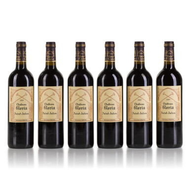View full screen - View 1 of Lot 429. Château Gloria 2009 (12 BT).