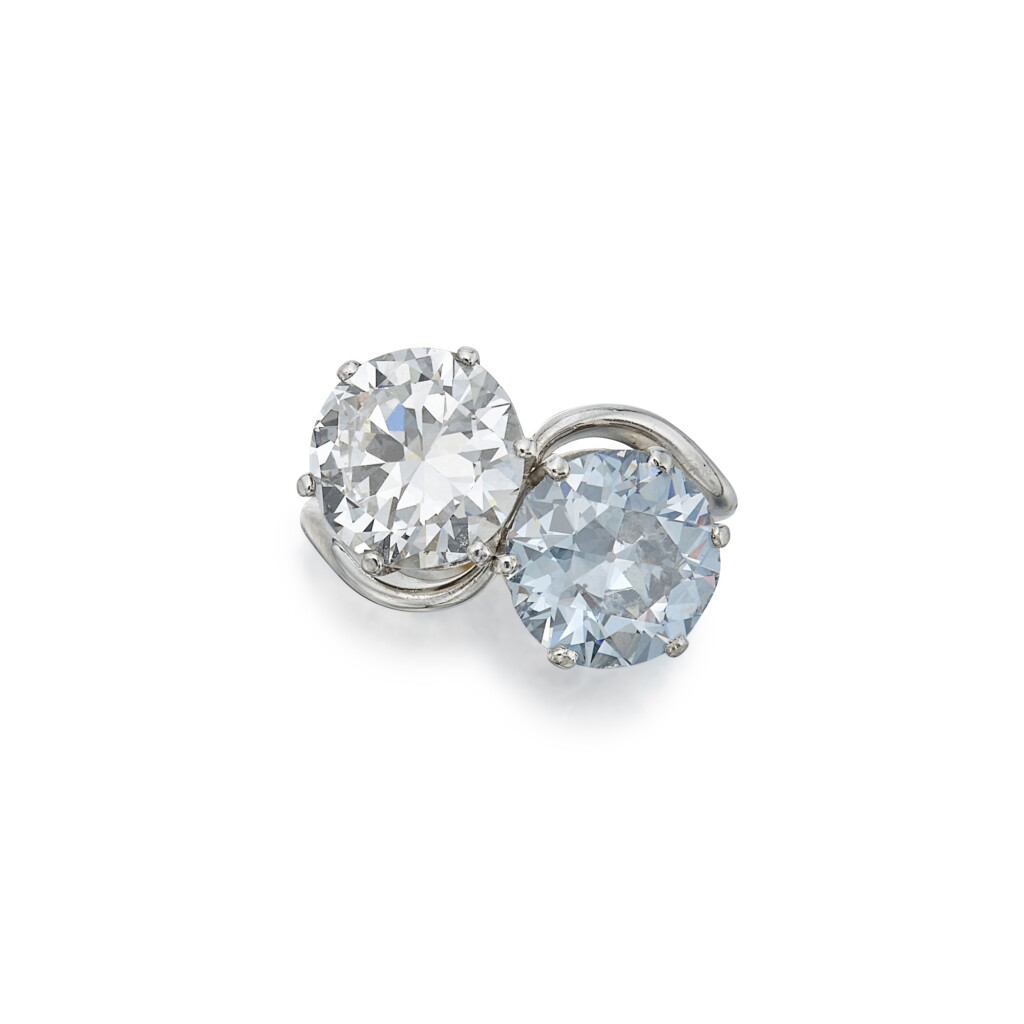全萤幕检视 - 查看84Fancy Gray-Violet Diamond and Diamond Ring的1