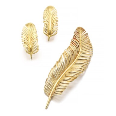 View full screen - View 1 of Lot 1179. Gold demi-parure.