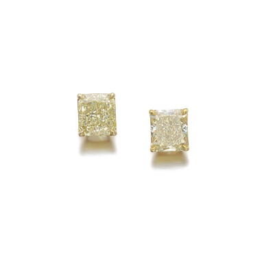 View full screen - View 1 of Lot 66. PAIR OF FANCY YELLOW DIAMOND EARRINGS.