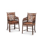 A pair of Chinese Export “Brigthon Pavilion” bamboo armchairs, early 19th century | Paire de chaises en bambou, dite d’exportation chinoise « Brigthon Pavilion », début du XIXe siècle