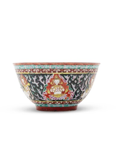 View full screen - View 1 of Lot 23. A 'benjarong' ‘bodhisattva’ bowl, China for the the Kingdom of Siam, 19th century | 十九世紀 外銷暹羅班加隆菩蕯紋盌.