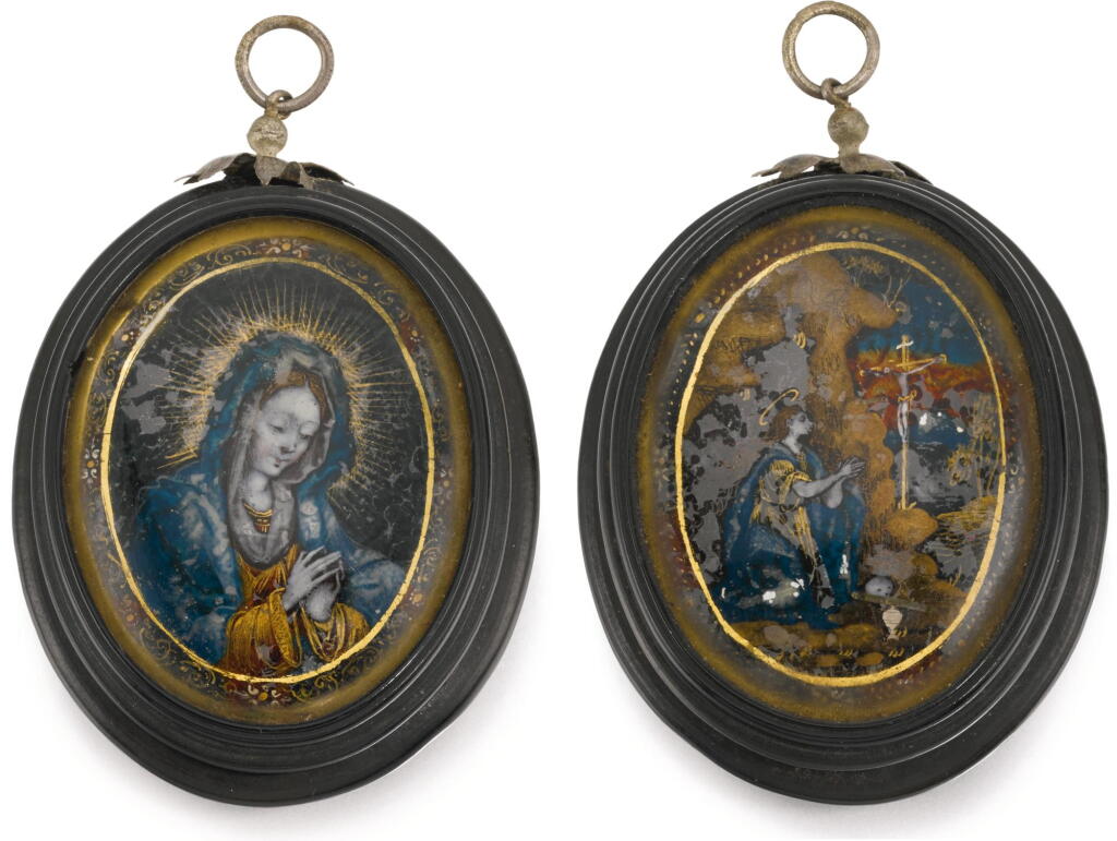 View full screen - View 1 of Lot 164. PROBABLY SPANISH OR PORTUGUESE, EARLY 18TH CENTURY | Oval Pendant Box with Miniatures of the Virgin and Mary Magdalene adoring the Crucifix.