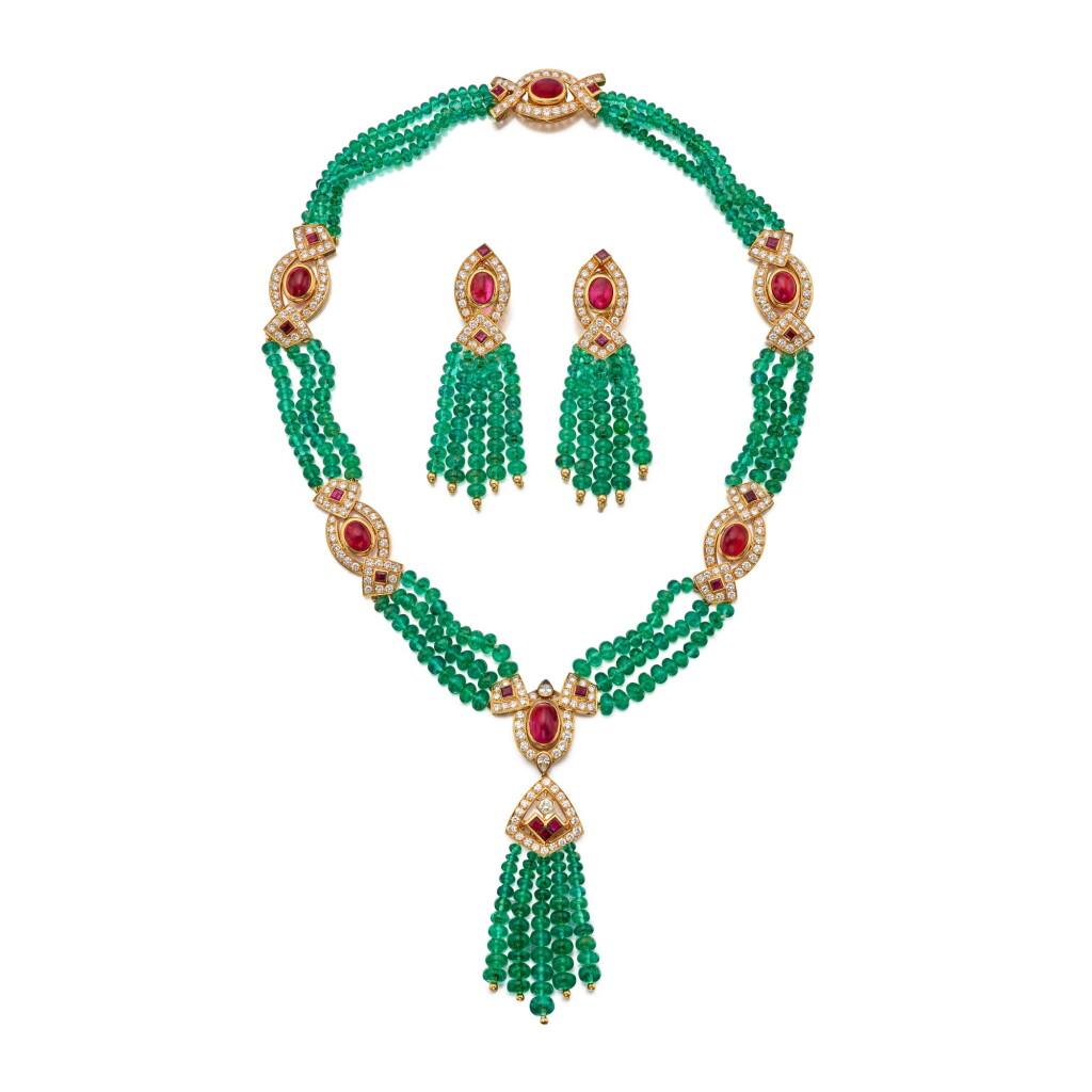 View full screen - View 1 of Lot 162. Van Cleef & Arpels | Emerald, Ruby and Diamond Necklace and Pair of Earclips 梵克雅寶 祖母綠配紅寶石及鑽石項鍊及耳環一對.