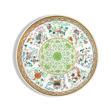 View full screen - View 1 of Lot 619. A large famille-rose 'Eight Buddhist Emblems' dish, Mark and period of Guangxu | 清光緒 粉彩八吉祥紋盤《大清光緒年製》款.