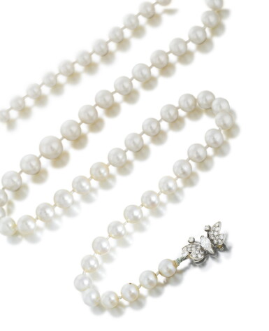 View full screen - View 1 of Lot 422. Cartier | Collier perles de culture et diamants | Cultured pearl and diamond necklace .
