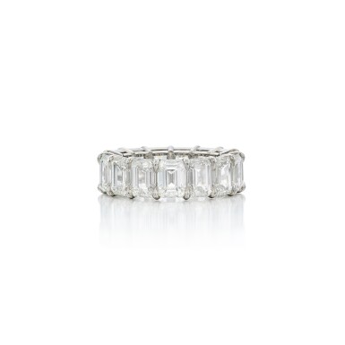 View full screen - View 1 of Lot 14. Diamond Band Ring .