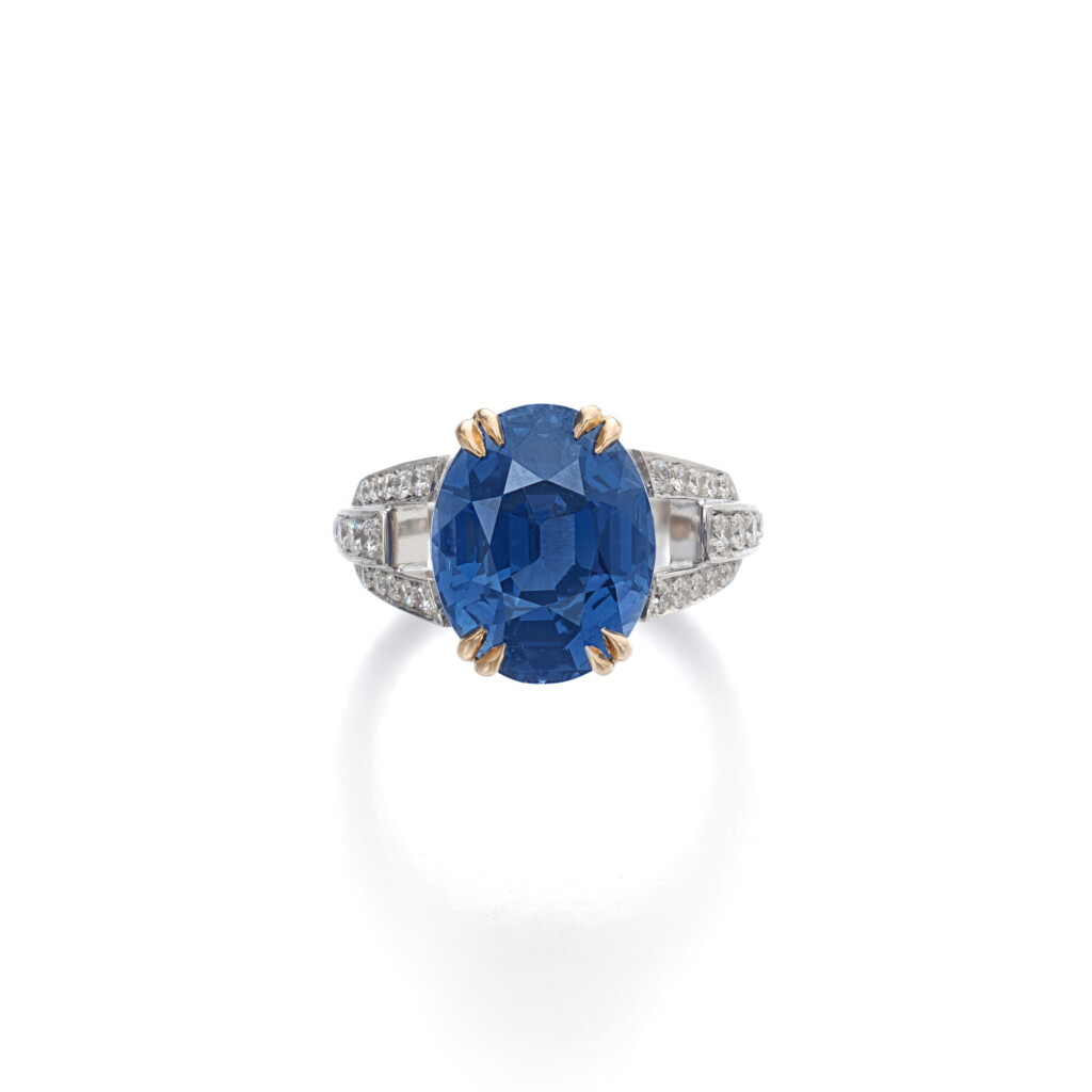 View full screen - View 1 of Lot 310. Spinel and diamond ring | 尖晶石配鑽石戒指.