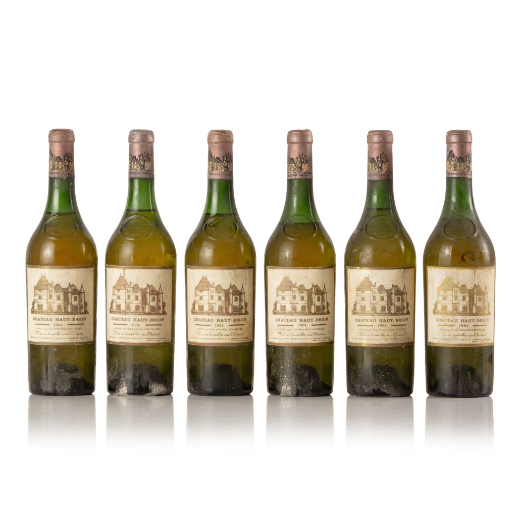 View full screen - View 1 of Lot 423. Château Haut Brion blanc 1964 (12 BT).