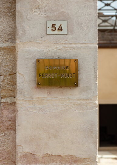 View full screen - View 1 of Lot 371. Charmes Chambertin 2015 Domaine Perrot-Minot (1 MAG).