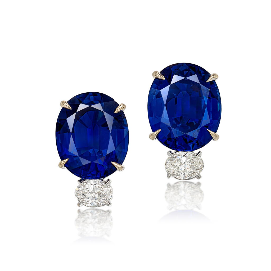 View full screen - View 1 of Lot 1343. PAIR OF SAPPHIRE AND DIAMOND EARRINGS | 6.49 及 5.20 克拉 天然未經加熱藍寶石 配 鑽石 耳釘一對.