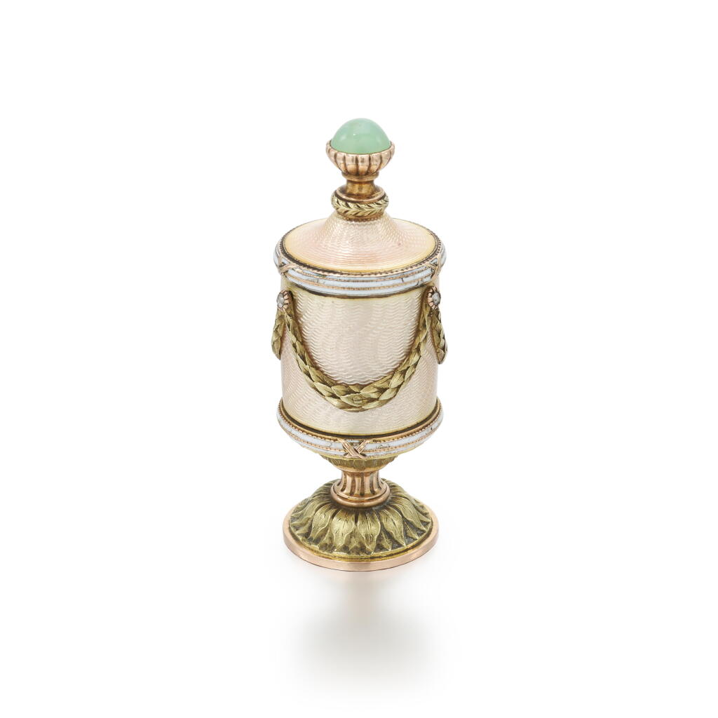 View full screen - View 1 of Lot 1016. A Fabergé gem-set two-colour gold and guilloché enamel pill box, workmaster Henrik Wigström, St Petersburg, 1904-1908.