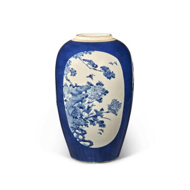 View full screen - View 1 of Lot 928. A large powder-blue-ground blue and white 'bird and flower' ovoid jar, Qing dynasty, Kangxi period | 清康熙 灑藍地開光青花花鳥圖罐.