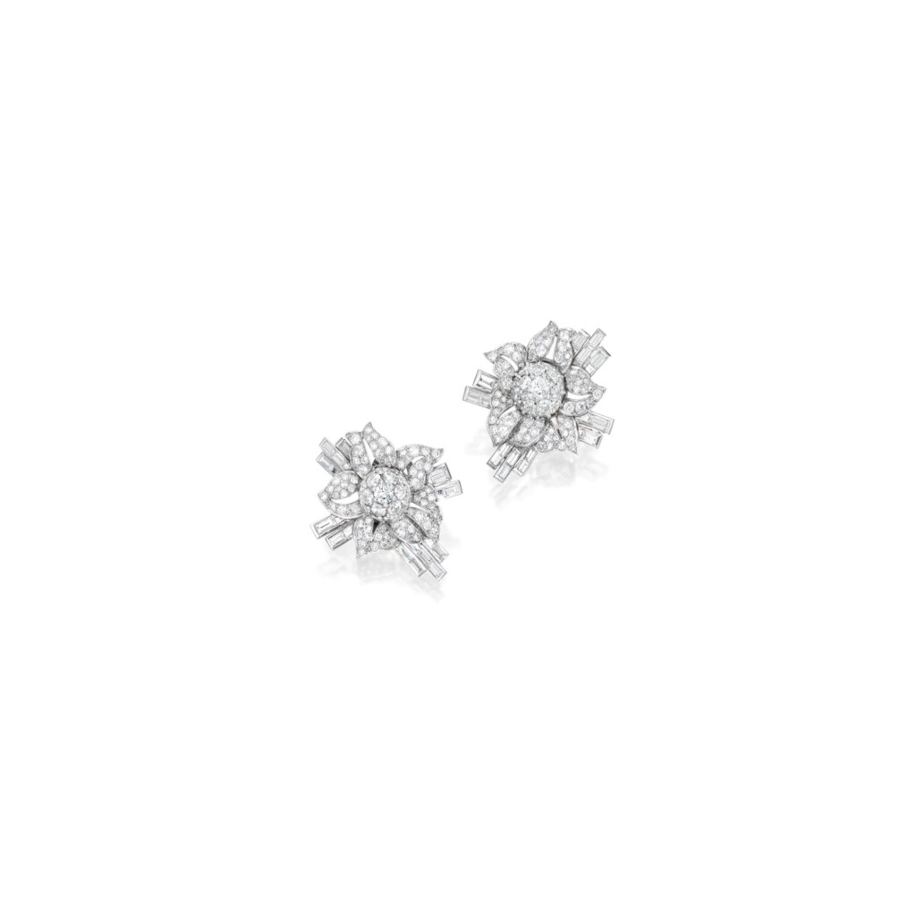 View full screen - View 1 of Lot 460. PAIR OF DIAMOND EARCLIPS | 鑽石耳環一對.