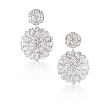 View full screen - View 1 of Lot 511. Pair of Diamond Pendent Earrings | 鑽石 耳墜一對.