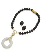 JADE AND DIAMOND NECKLACE AND PAIR OF EARCLIPS, HENRY DUNAY