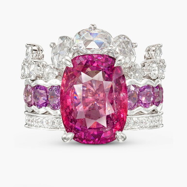 View full screen - View 1 of Lot 1758. Purple Sapphire and Diamond Ring | 9.33克拉 天然「阿扎德克什米爾 」未經加熱粉紅紫色剛玉 配 鑽石 戒指.